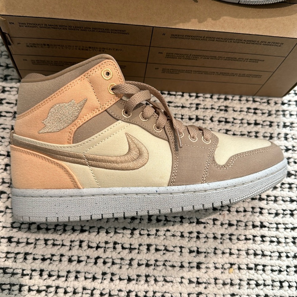 Nike Air Jordan - women's